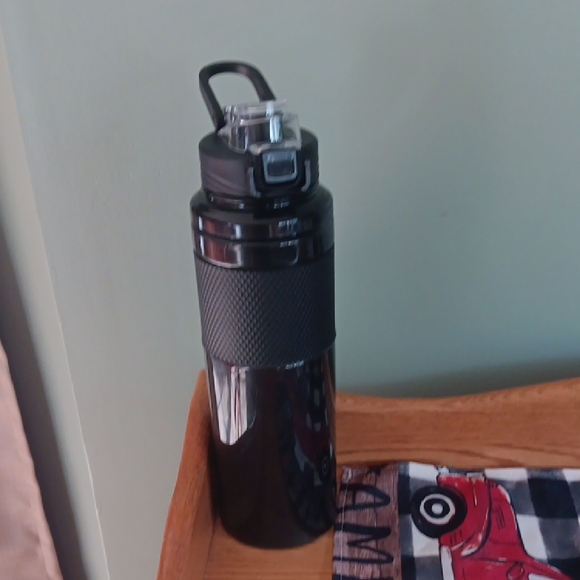 Mainstays Black Tritan Bottle - Picture 1 of 3